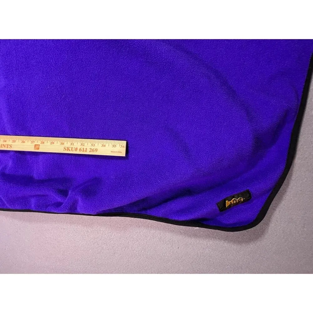 VTG REI Fleece Blanket Throw Medium Purple Lightweight Camping Travel Outdoor